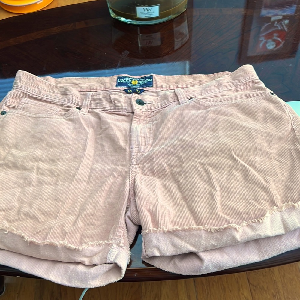 Ladies Lucky Brand corduroy shorts in good condition. Size 14/32. Frayed hem 2”